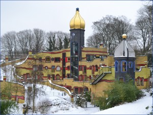 Ronald McDonald House - Gyermekek belföldön és külföldön történő gyógykezelésének támogatása, májtranszplantáció, gerincműtét, gyermek szívműtétek, különleges műtétek