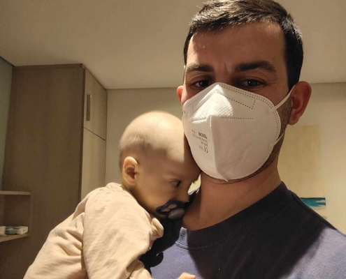 Ronald májtranszplantáció - Apával a Ronald-házban