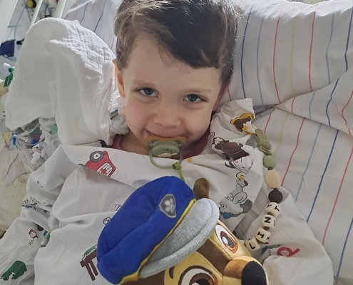 4 nappal a műtét után már mosolyog